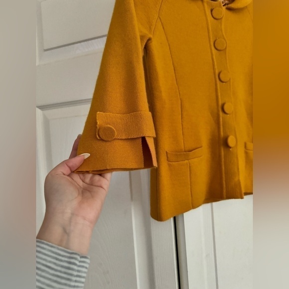 Merino wool button yellow mustard sweater - Picture 7 of 9